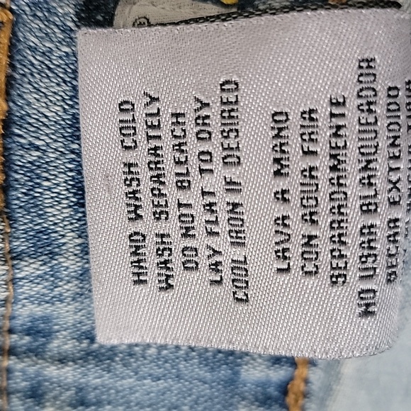 VENUS USA Distressed Light Wash Floral Embroidered Patch Flare Bootcut Jeans 4 - Picture 13 of 13